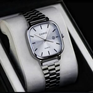 square silver casio – minimal trend essential